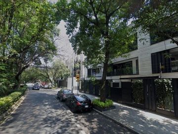 Condominio con jardín privado, alberca, bbq, gym, en venta Polanco