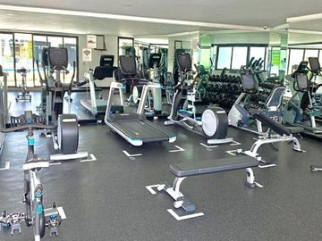 Condominio con jardín privado, alberca, bbq, gym, en venta Polanco