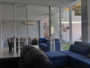 Furnished 5 Bedrooms House in Banilad Cebu City