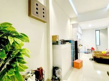 Rumah Cantik Minimalis Nyaman dalam Komplek di Kawaluyaan