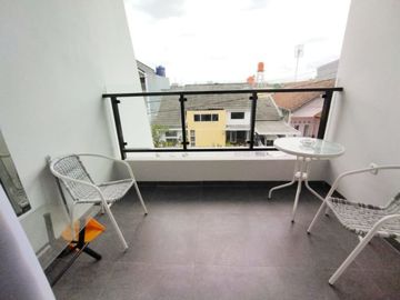 Rumah Cantik Minimalis Nyaman dalam Komplek di Kawaluyaan