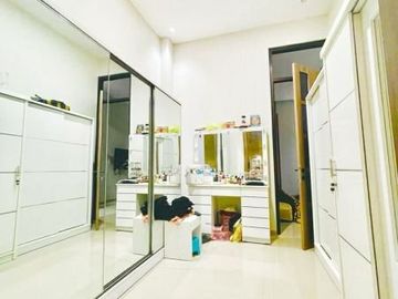 Rumah Cantik Minimalis Nyaman dalam Komplek di Kawaluyaan