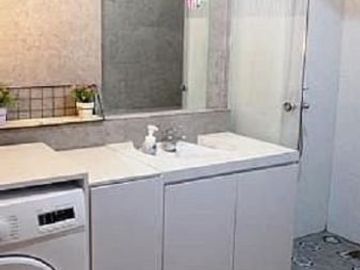 JUAL Apartemen The Wave special furnish 2BR view pool