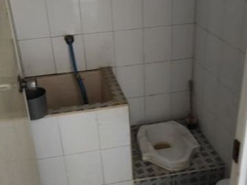 BAYAR Pakai Mobil, Rumah Sudah Renovasi di Benowo