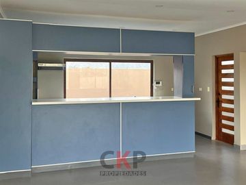 Parcela con casa mediterranea