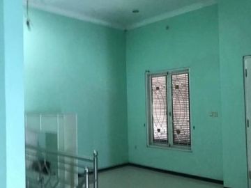 Rumah Puri Gununganyar Regency One Gate