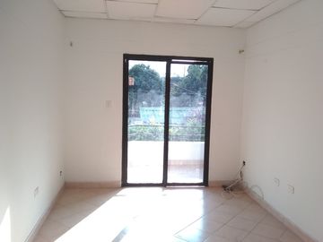 casa en venta en lleras restrepo. Cod V12653