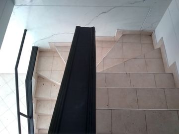 casa en venta en lleras restrepo. Cod V12653