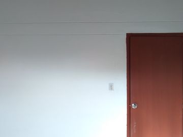 casa en venta en lleras restrepo. Cod V12653