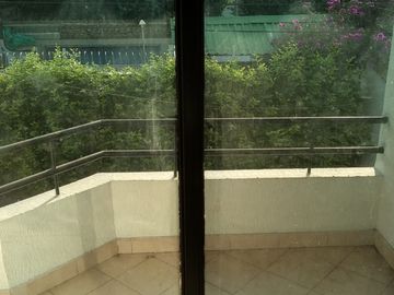 casa en venta en lleras restrepo. Cod V12653
