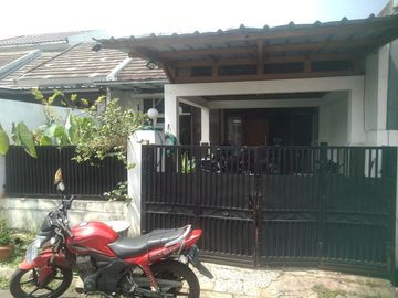 BU CEPAT rumah cantik di villa dago pamulang