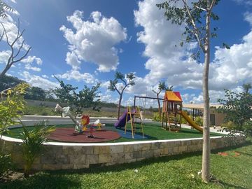 CASA EN VENTA MÉRIDA, RESIDENCIAL DE LUJO EN ZONA DE ALTA PLUSVALIA