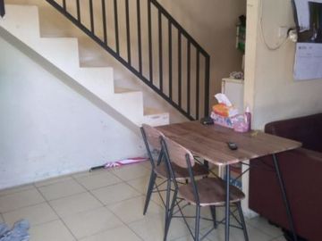 Rmh second 2 lantai terawat murah cipayung,Depok