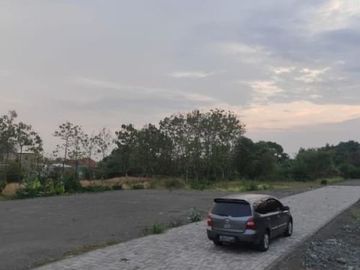 220 Jt-an, Dekat Pintu Tol: Tanah Dijual Jogja