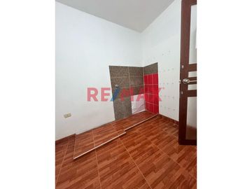 Te presentamos una oportunidad única de adquirir un hermoso departamento en el tercer piso de un edificio . Este increíble inmueble está diseñado para