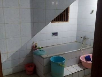 Rumah luas cocok untuk kosan dekat Grand Kota Bintang di Jaka sampurna Bekasi