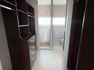 Departamentos(3R)  en Venta en Torre Atlántida en Vía Montejo