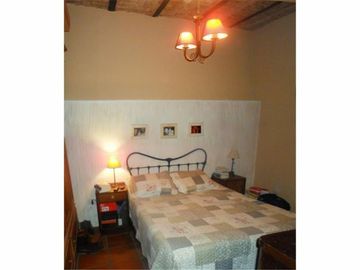 casa MB Estilo s/Pasaje particular 3 habit. 2 Ptas Coc. baño principal y auxiliar Patio y Terraza