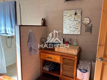 Casa en venta de 4 dorm. en Los Angeles