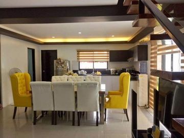 RUSH SALE!!! 5 Bedrooms 2-Storey House and Lot for SALE in Angeles City near Marquee Mall and NLEX