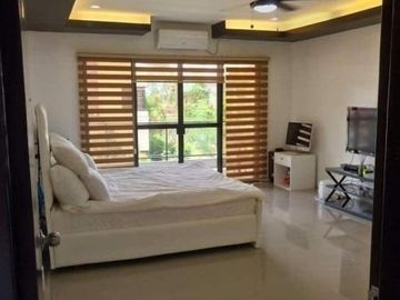 RUSH SALE!!! 5 Bedrooms 2-Storey House and Lot for SALE in Angeles City near Marquee Mall and NLEX