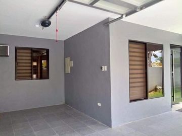 RUSH SALE!!! 5 Bedrooms 2-Storey House and Lot for SALE in Angeles City near Marquee Mall and NLEX