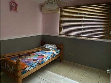 VENDO CASA EN LA CHORRERA LA ARBOLEDA