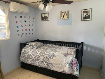 VENDO CASA EN LA CHORRERA LA ARBOLEDA