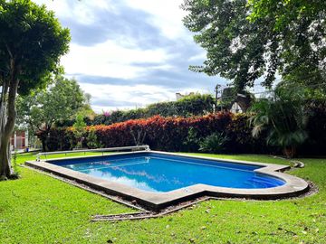 Casa Sola en Amatitlán Cuernavaca - ROQ-1162-Cs*
