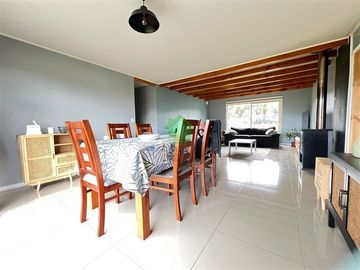 Parcela con casa en venta de 3 dorm. 2 baños en Osorno