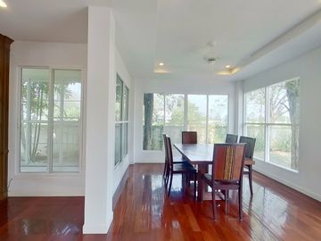 3 Bedroom House for sale at Lanna Pinery Home