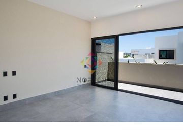 BELLA CASA NUEVA EN VENTA EN RESIDENCIAL RIO, CANCUN, Q. ROO