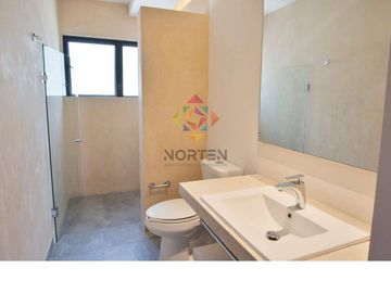 BELLA CASA NUEVA EN VENTA EN RESIDENCIAL RIO, CANCUN, Q. ROO