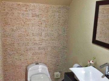 Casa en Venta en Cdla Castilla, cerca de la zona via salitre