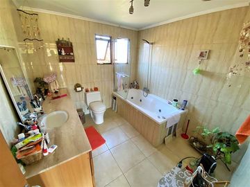 Casa en Venta en Altos de Chiguayante