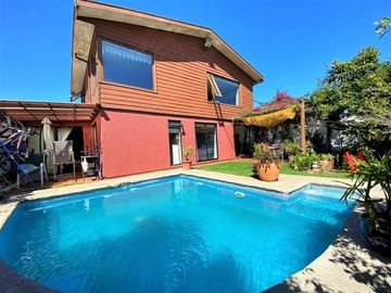 Casa en Venta en Altos de Chiguayante