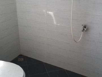 DIJUAL CEPAT RUMAH 2 LANTAI HARGA SATU LANTAI @ ARCAMANIK