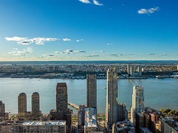 Departamento en Venta en AMSTERDAM AVENUE - W 70TH ST