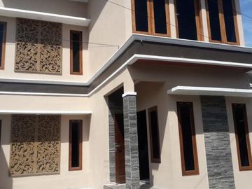 Dijual Rumah baru jl Magelang km 3