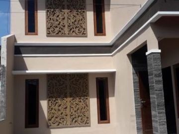 Dijual Rumah baru jl Magelang km 3