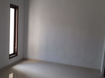 Dijual Rumah baru jl Magelang km 3
