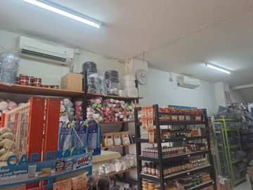 DIJUAL CEPAT! RUKO 3 LANTAI DI JALAN RAYA PEKAYON, BEKASI