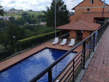 TOWNHOUSE EN VENTA  AVENIDA SUR/PEREIRA