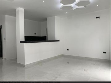 VENTA CASA ESTRENO URB. GRAN VITTORIA  (JLR)