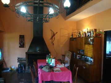 Vende:Chalet