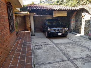 CASA EN VENTA. COL RANCHO CORTES.