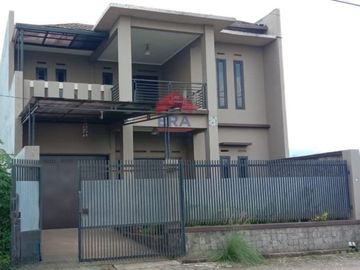 Rumah 2 Lantai Pakuhaji Ngamprah Bandung Barat