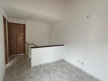 casa en arriendo en versalles. Cod A126801