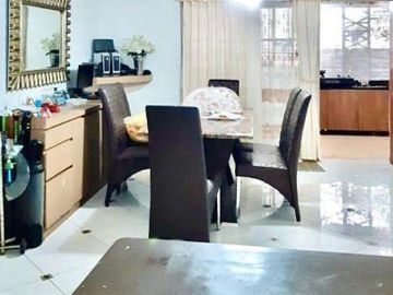 Rumah Lama Layak Huni Radio Dalam dekat PIM