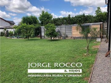 Venta de casa quinta en Brandsen. Barrio La Dolly